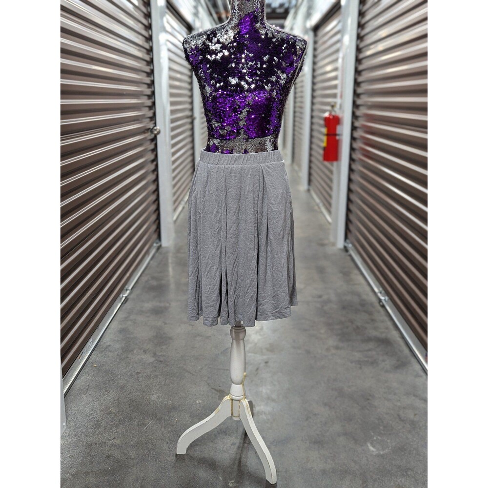 Lularoe‎ Medium Grey Skirt with Pockets